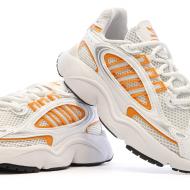 Baskets Blanches/Oranges Femme Adidas Ozmillen vue 7