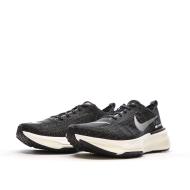 Chaussures de Running Noires Homme Nike Zoomx Invincible Run FK 3 vue 6