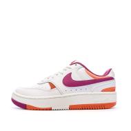 Baskets Violette/Blanche/Orange Femme Nike Gamma