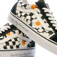 Baskets Blanches/Noires Femme Vans Ua Old Skool vue 7
