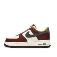 Baskets Bordeaux/Écru Homme Nike Air Force 1 '07 pas cher