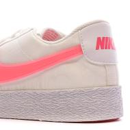 Baskets Blanche/Rose Femme Nike Blazer Low Pop vue 7