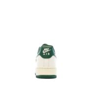 Baskets Écru/Vert Homme Nike Air Force 1 vue 3