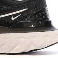 Chaussures de Running Noir Femme Nike React Infinity vue 6