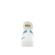 Baskets Blanches Femme Nike Blazer Mid GS vue 3