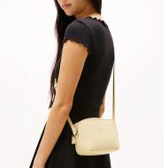 Petit sac bandoulière Jaune Femme Tommy Hilfiger Camera vue 3