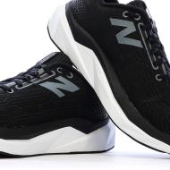 Chaussures de Running Noires Homme New Balance Propel vue 7