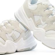 Baskets Blanches/Beige Femme Nike Hera vue 7
