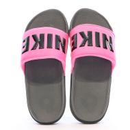 Claquettes Gris/Rose fluo Femme Nike Nike Offcourt Slide vue 3