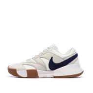 Chaussures de tennis Blanches/Beiges Homme Nike Court Lite 4 pas cher