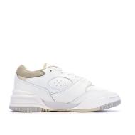 Lacoste Lineshot Women's White/Camel Sneakers Photo of the Espace des Marques %store% store - view of %key%