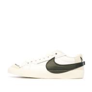 Baskets Blanches/Noir Mixte Nike Blazer Low 77 Jumbo pas cher