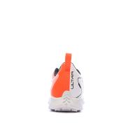 Chaussures de football Blanches/Oranges Garçon Puma Ultra 5 Play vue 3