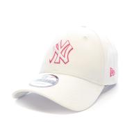Casquette Blanche/Rose Homme New Era Outline pas cher
