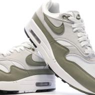 Baskets Blanches/Kaki Femme Nike Air Max 1 vue 7