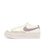 Baskets Écru/Violet Femme Nike Blazer Low Platform pas cher