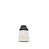 Men's White/Black Sneakers Le Coq Sportif Classic Soft Photo of the Espace des Marques %store% store - view of %key%