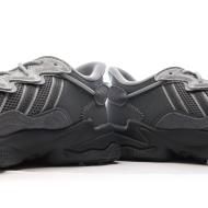 Baskets Noires Homme Adidas Ozweego vue 7