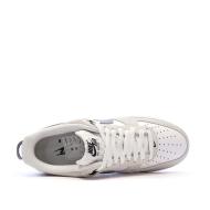Baskets Blanc/Gris Homme Nike Air Force 1 '07 Lv8 vue 4