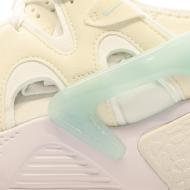 Baskets Blanche Femme Nike Air Huarache Craft vue 7
