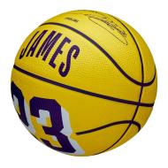 Ballon de Basketball Jaune Wilson Lebron James vue 2