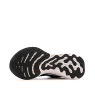 Chaussures de Running Noir Femme Nike React Infinity vue 4