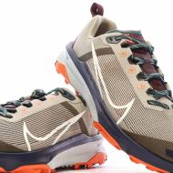 Chaussures de trail Marron Homme Nike React Terra vue 7