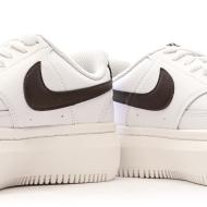 Baskets Blanc/ Noir Femme Nike Court Vision Alta vue 7