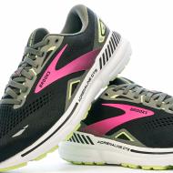 Chaussures de running Noires/Roses Femme Brooks 1203811D037 vue 7