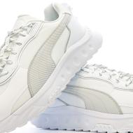 Baskets Blanches Homme Puma Wild Rider Grip vue 7