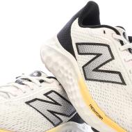 Chaussures de Running Blanches Femme New Balance Arishi vue 7