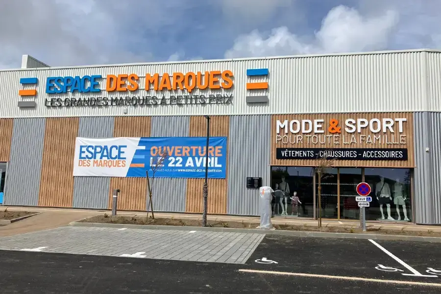 Photo magasin Espace des Marques Belz