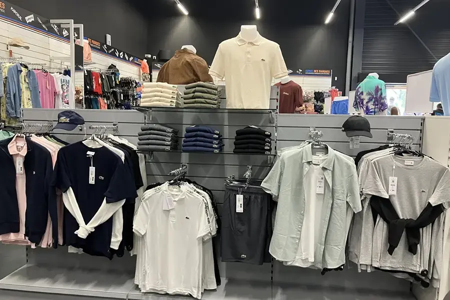 Photo magasin Espace des Marques Belz - vue 3
